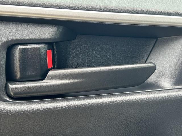Photo of 2025 Silver Sky Metallic Toyota RAV4 Hybrid