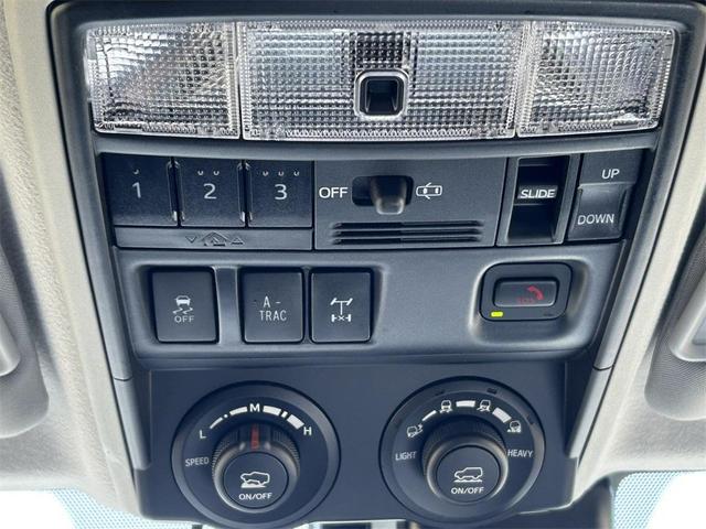 Photo of 2023 Ice Cap Toyota 4Runner
