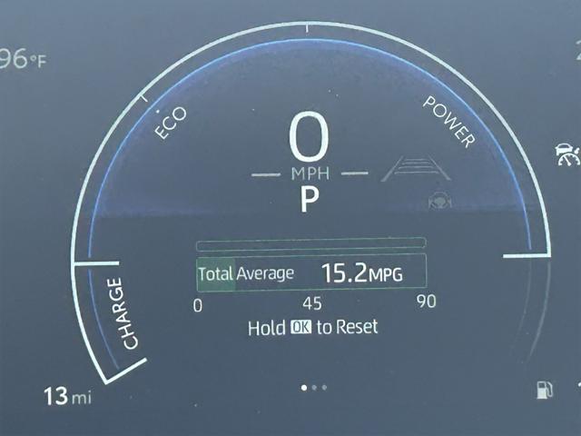 Photo of 2025 Ice Cap Toyota Camry