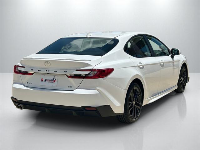 Photo of 2025 Ice Cap Toyota Camry