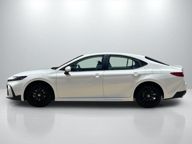 Photo of 2025 Ice Cap Toyota Camry