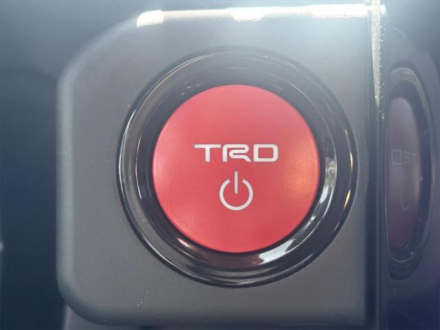 Photo of 2025 Ice Cap Toyota Tacoma