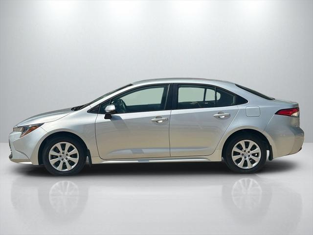 Photo of 2025 Classic Silver Metallic Toyota Corolla
