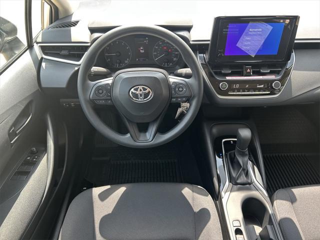 Photo of 2025 Classic Silver Metallic Toyota Corolla