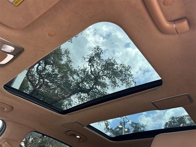 Photo of 2021 Adriatic Blue Genesis GV80