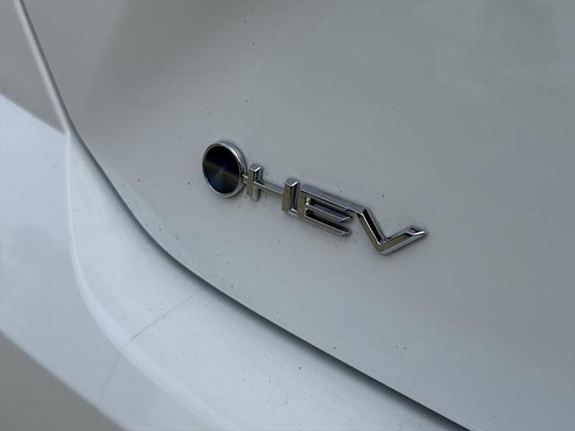 Photo of 2025 Ice Cap Toyota Camry
