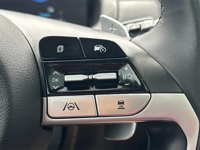 Photo of 2024 Black Pearl Hyundai TUCSON Hybrid