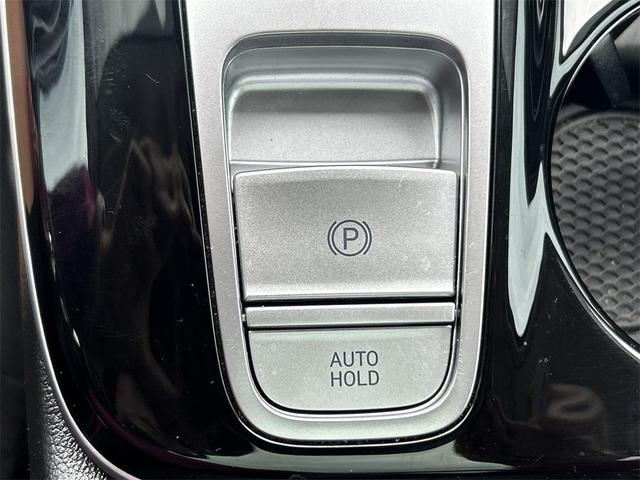 Photo of 2024 Black Pearl Hyundai TUCSON Hybrid