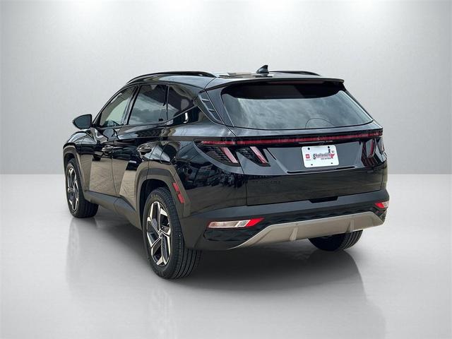 Photo of 2024 Black Pearl Hyundai TUCSON Hybrid
