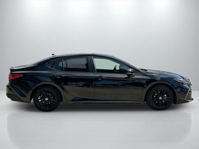 Photo of 2025 Midnight Black Metallic Toyota Camry