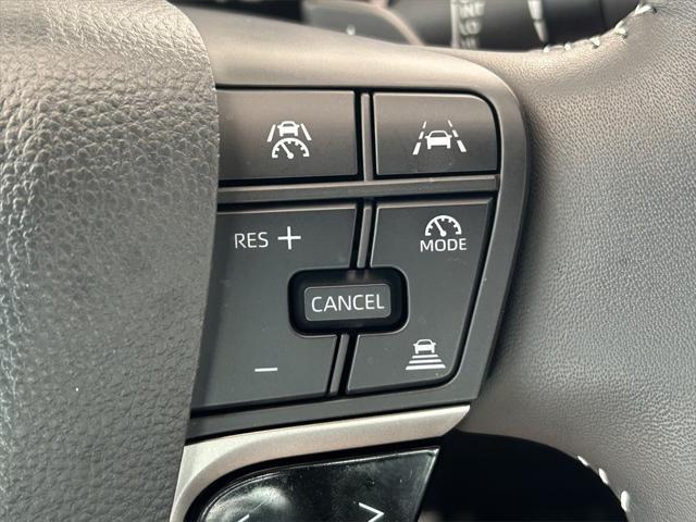 Photo of 2025 Midnight Black Metallic Toyota Camry