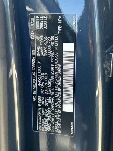 Photo of 2020 Denim Blue Metallic Volvo XC90