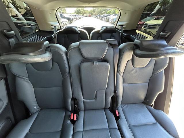 Photo of 2020 Denim Blue Metallic Volvo XC90