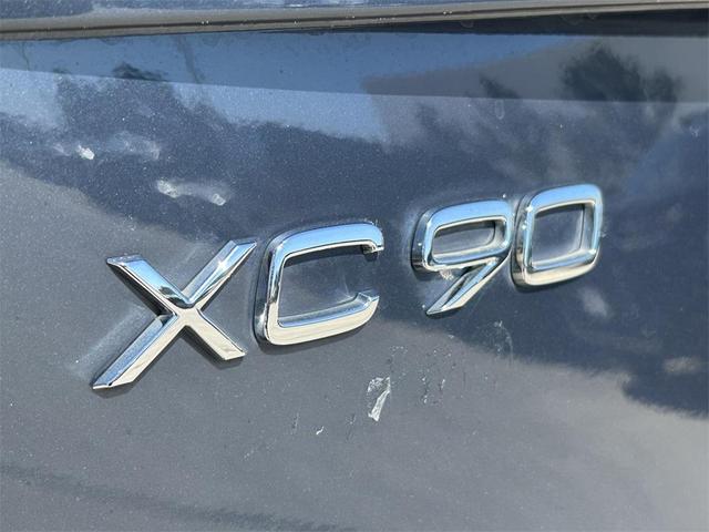 Photo of 2020 Denim Blue Metallic Volvo XC90