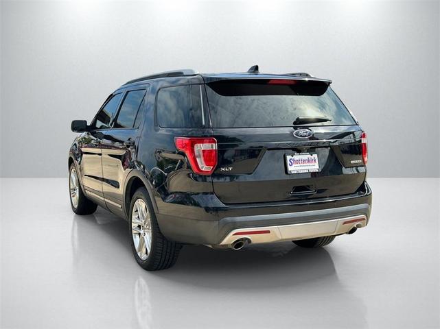 Photo of 2016 SHADOW BLACK Ford Explorer
