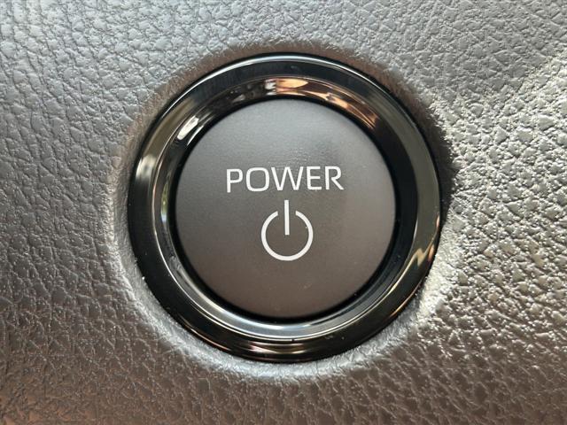Photo of 2025 Midnight Black Metallic Toyota Camry