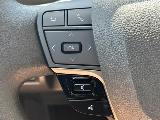 Photo of 2025 Midnight Black Metallic Toyota Camry