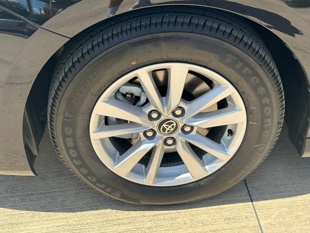 Photo of 2025 Midnight Black Metallic Toyota Camry