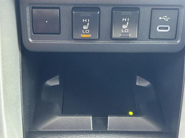Photo of 2024 Jet Black Toyota Corolla Cross