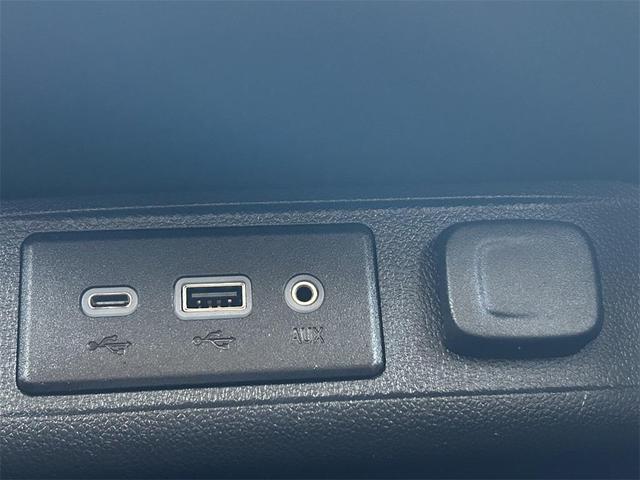 Photo of 2022 Ebony Twilight Metallic Buick Encore GX