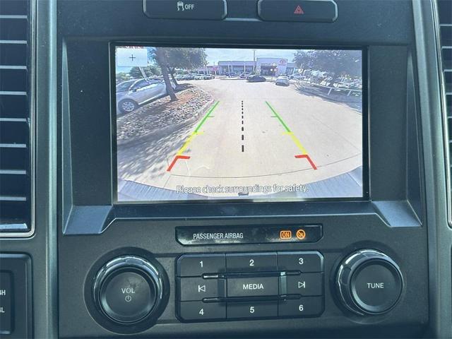 Photo of 2022 OXFORD WHITE Ford F-250