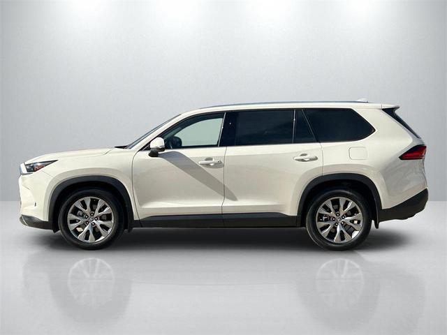 Photo of 2024 Coastal Cream Toyota Grand Highlander