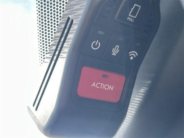 Photo of 2024 Coastal Cream Toyota Grand Highlander