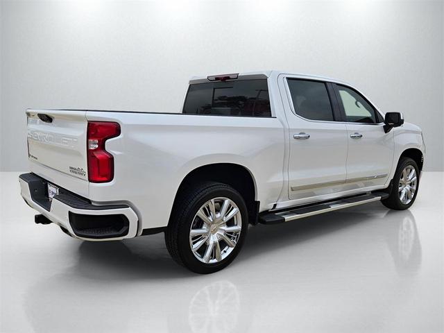 Photo of 2024 Iridescent Pearl Tricoat Chevrolet Silverado 1500