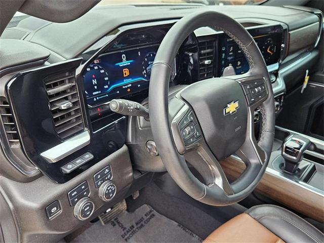 Photo of 2024 Iridescent Pearl Tricoat Chevrolet Silverado 1500