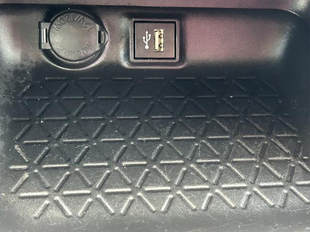 Photo of 2023 Midnight Black Metallic Toyota RAV4