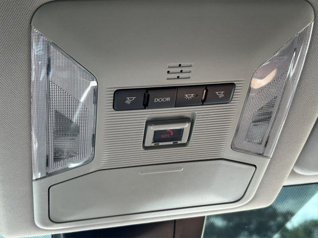 Photo of 2023 Midnight Black Metallic Toyota RAV4