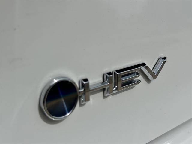 Photo of 2025 Ice Cap Toyota Camry