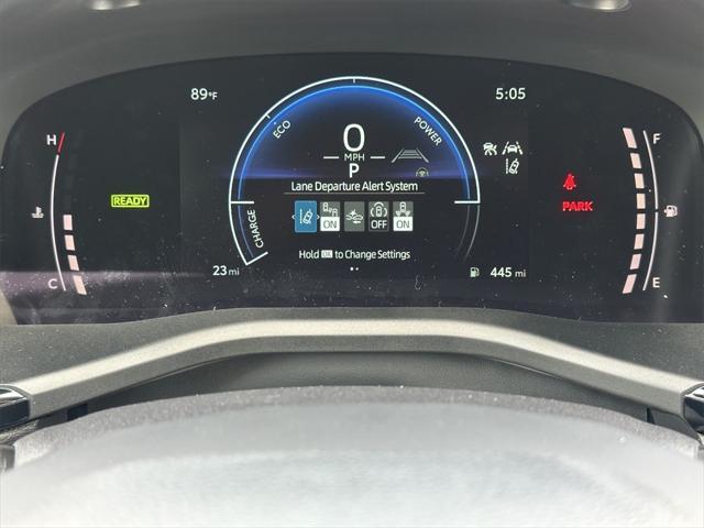 Photo of 2025 Ice Cap Toyota Camry