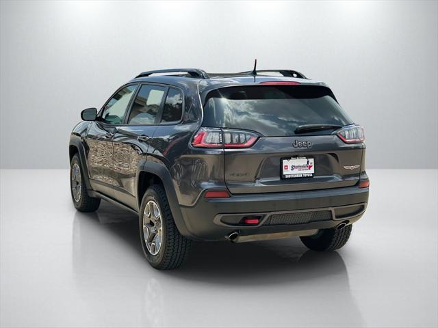Photo of 2022 Granite Crystal Metallic Clearcoat Jeep Cherokee