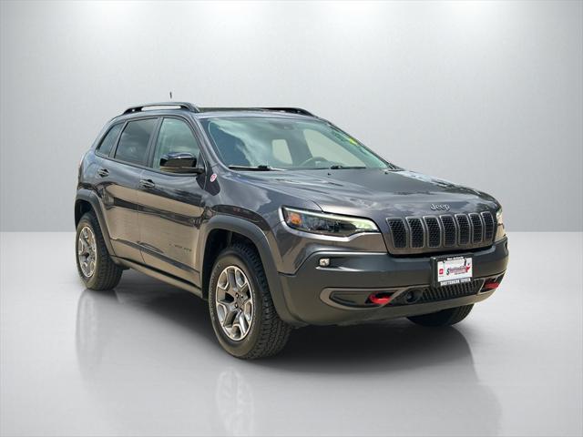 Photo of 2022 Granite Crystal Metallic Clearcoat Jeep Cherokee