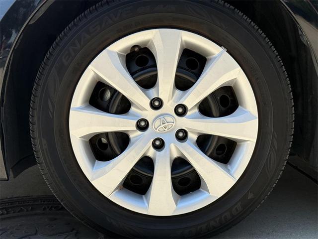 Photo of 2024 Midnight Black Metallic Toyota Corolla