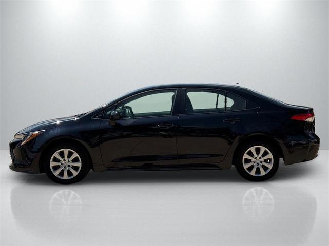 Photo of 2024 Midnight Black Metallic Toyota Corolla