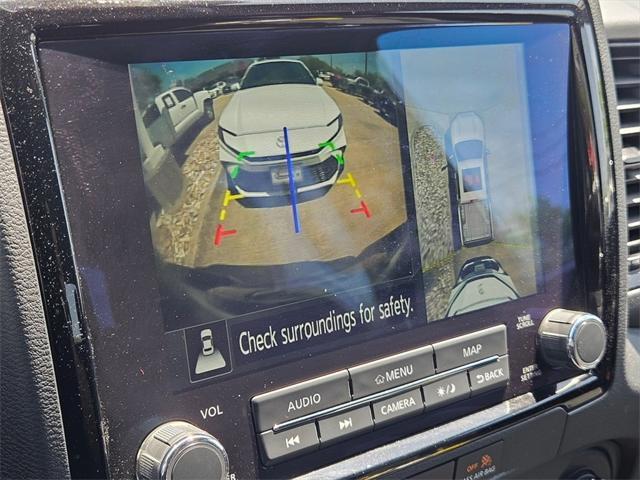 Photo of 2024 Glacier White Nissan Frontier
