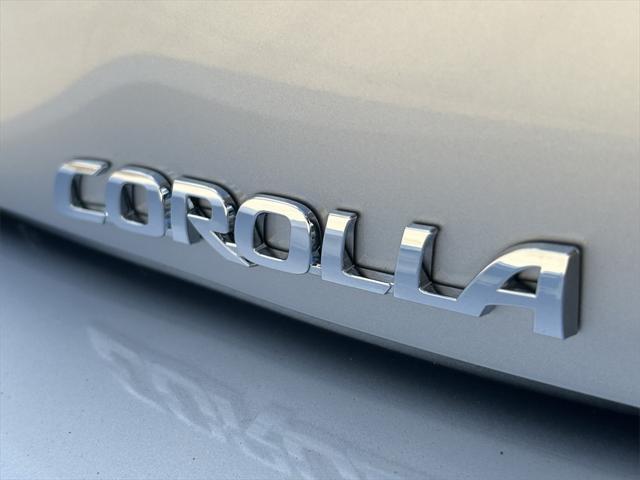 Photo of 2025 Classic Silver Metallic Toyota Corolla