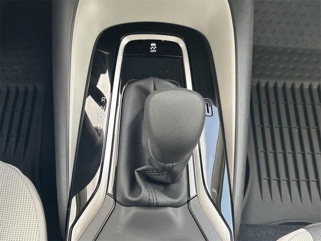 Photo of 2025 Wind Chill Pearl Toyota Corolla