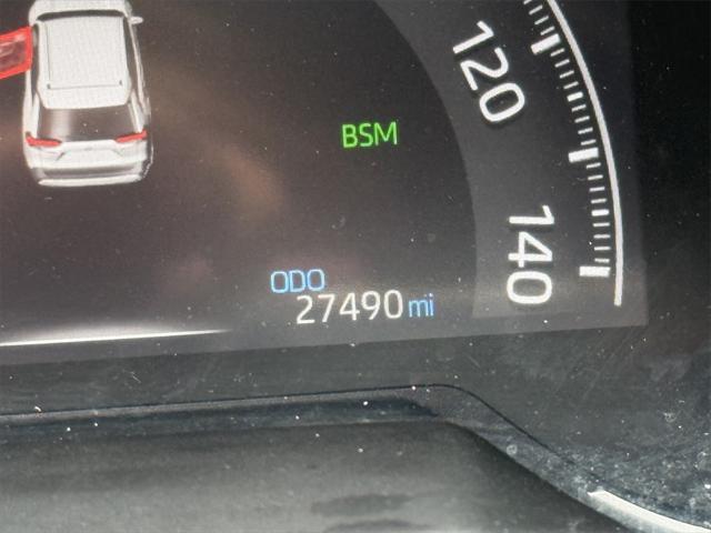 Photo of 2024 Ice Cap Toyota RAV4