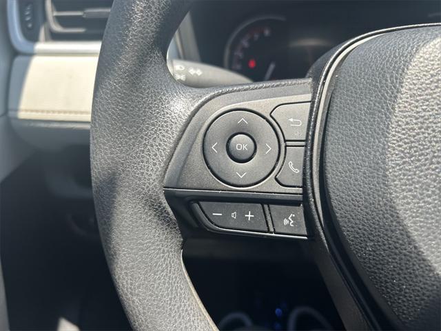 Photo of 2024 Ice Cap Toyota RAV4