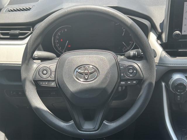 Photo of 2024 Ice Cap Toyota RAV4