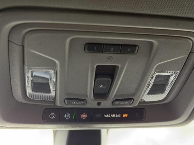 Photo of 2021 Silver Ice Metallic Chevrolet Silverado 1500