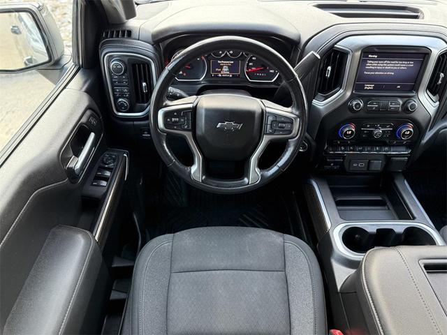 Photo of 2021 Silver Ice Metallic Chevrolet Silverado 1500