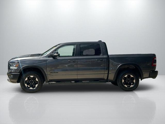 Photo of 2022 Granite Crystal Metallic Clearcoat RAM 1500