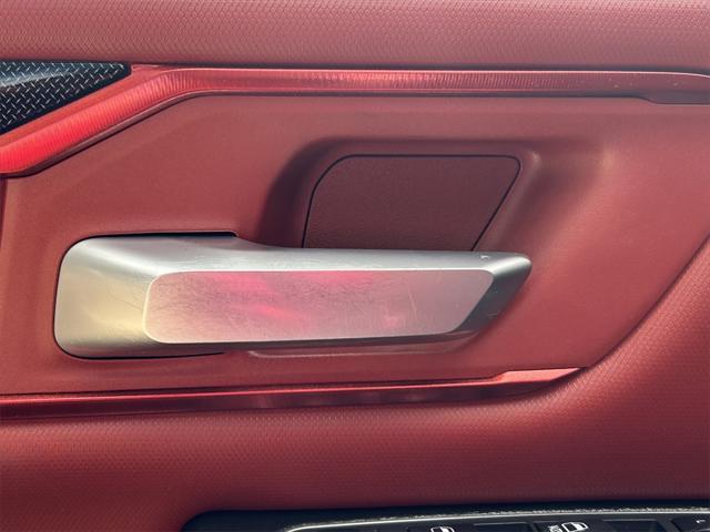 Photo of 2022 Granite Crystal Metallic Clearcoat RAM 1500