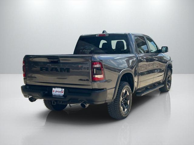 Photo of 2022 Granite Crystal Metallic Clearcoat RAM 1500
