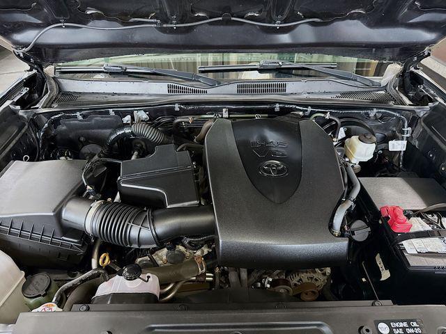 Photo of 2019 Magnetic Gray Metallic Toyota Tacoma