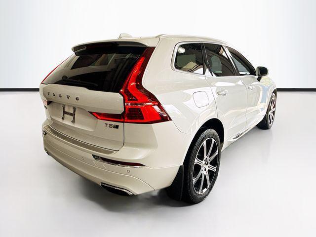 Photo of 2020 White Volvo XC60